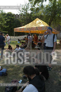 50¡ ESPOSIZIONE INTERNAZIONALE DARTE LA BIENNALE DI VENEZIA - ARSENALE - GIARDINO ALLE TESE - UTOPIA STATION -  © 2003 Graziano Arici/Rosebud2
