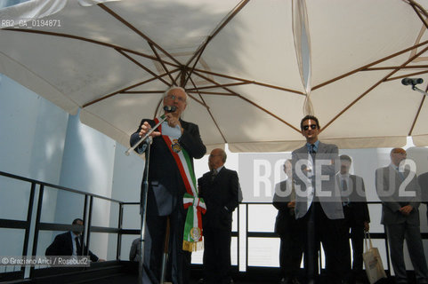 INAUGURAZIONE DELLA 50¡ ESPOSIZIONE INTERNAZIONALE DARTE LA BIENNALE DI VENEZIA - COSTA BERNABE BONAMI URBANI -  © 2003 Graziano Arici/Rosebud2