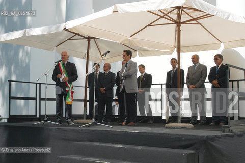 INAUGURAZIONE DELLA 50¡ ESPOSIZIONE INTERNAZIONALE DARTE LA BIENNALE DI VENEZIA - COSTA BERNABE BONAMI URBANI -  © 2003 Graziano Arici/Rosebud2