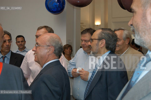 INAUGURAZIONE DELLA 50¡ ESPOSIZIONE INTERNAZIONALE DARTE LA BIENNALE DI VENEZIA - COSTA BERNABE BONAMI URBANI -  © 2003 Graziano Arici/Rosebud2