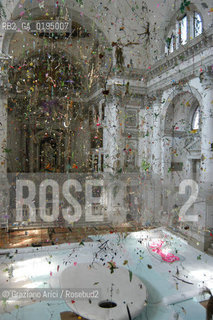 50¡ ESPOSIZIONE INTERNAZIONALE DARTE LA BIENNALE DI VENEZIA - CHIESA DI S.STAE - INSTALLAZIONE GIARDINO CALANTE FALLING GARDEN DEGLI ARTISTI SVIZZERI GERDA STEINER E JORG LENZLINGER - ©Graziano Arici/Rosebud2