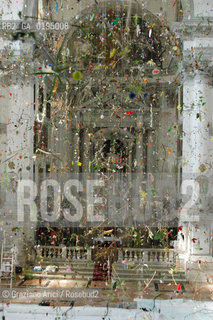 50¡ ESPOSIZIONE INTERNAZIONALE DARTE LA BIENNALE DI VENEZIA - CHIESA DI S.STAE - INSTALLAZIONE GIARDINO CALANTE FALLING GARDEN DEGLI ARTISTI SVIZZERI GERDA STEINER E JORG LENZLINGER - ©Graziano Arici/Rosebud2