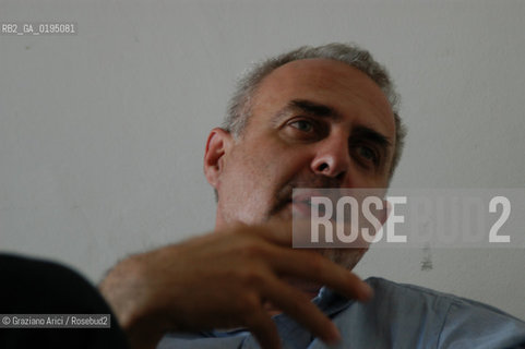 VENEZIA3/06/03 - IL DIRETTORE DEL SETTORE ARTI VISIVE DELLA BIENNALE DI VENEZIA FRANCESCO BONAMI ©Graziano Arici/Rosebud2