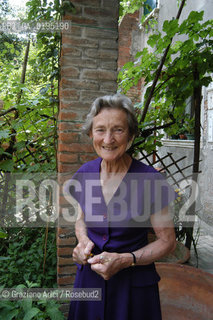 VENEZIA LADY FRANCES ASHLEY CLARKE NELLA SUA CASA © 2003 Graziano Arici/Rosebud2 VENICE IN PERIL FOUND