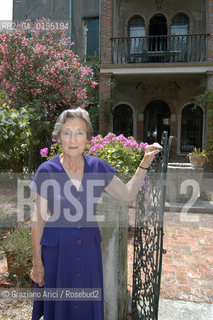 VENEZIA LADY FRANCES ASHLEY CLARKE NELLA SUA CASA © 2003 Graziano Arici/Rosebud2 VENICE IN PERIL FOUND