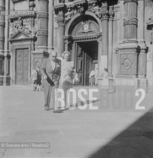 IL COMPOSITORE IGOR STRAVINSKIJ A VENEZIA  © 1983 ARCHIVIO Graziano Arici/Rosebud2 / MUSICA CLASSICA /  La cessione dei diritti si intende per quanto di nostra competenza; non comprende invece le eventuali spese relative a diritti che potranno essere richiesti dagli Enti cui appartengono le opere riprese. Tali costi, ove neccessari, e lÕespletamento di qualsivoglia pratica di richiesta permessi sono esclusivamente  a  carico del committente. .