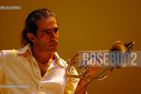 16/09/2003 - VENICE 47 FESTIVAL INTERNAZIONALE DI MUSICA CONTEMPORANEA - IL TROMBETTISTA PAOLO FRESU -  ©Graziano Arici/Rosebud2 MUSICA JAZZ