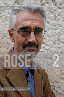 VENEZIA  2-5 OTTOBRE 2003 FONDAMENTA  SENZA PIU - IL MEDICO ALBERTO CAIRO RESPONSABILE DEL PROGRAMMA ORTOPEDICO DELLA CROCE ROSSA IN AFGHANISTAN   ©Graziano Arici/Rosebud2