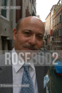 VENEZIA  2-5 OTTOBRE 2003 FONDAMENTA  SENZA PIU - LECONOMISTA JEREMY RIFKIN  ©Graziano Arici/Rosebud2