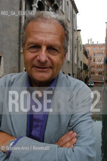 VENEZIA  2-5 OTTOBRE 2003 FONDAMENTA  SENZA PIU -  LINGEGNERE ED EPISTEMIOLOGO IGOR ALEKSANDER  ©Graziano Arici/Rosebud2