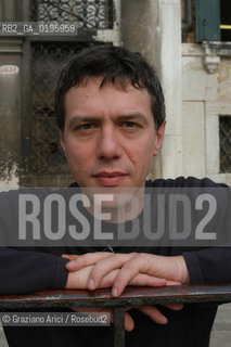 VENEZIA  2-5 OTTOBRE 2003 FONDAMENTA  SENZA PIU - LO SCENEGGIATORE BRASILIANO BRAULIO MANTOVANI ©Graziano Arici/Rosebud2