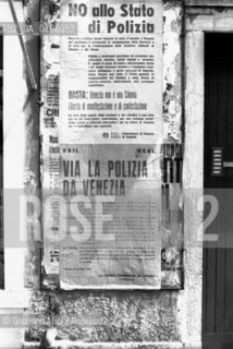 VENEZIA CONTESTAZIONE DEL 68 MANIFESTI © 1968 Graziano Arici/Rosebud2