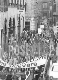 TRENTO CONTESTAZIONE DEL 68 MANIFESTAZIONE DEGLI STUDENTI DELLUNIVERSITA DI SOCIOLOGIA © 1968 Graziano Arici/Rosebud2  CHE GUEVARA