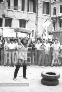 VENEZIA ARTISTI DI STRADA - ERCOLINO  © 1968 Graziano Arici/Rosebud2 CAMPO