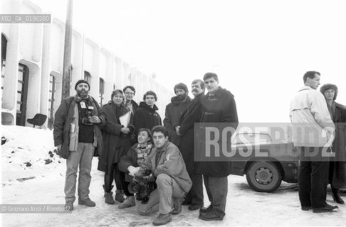 MASSIMO CACCIARI, GIANFRANCO BETTIN, CURZIO PETTENO SILVIO GIULIETTI, NADIA DE LAZZARI E ROBERTA BRUNETTI A SARAJEVO  ©1997 Graziano Arici/Rosebud2