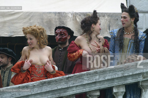 06/01/2004  ITALY, VENICE : THE SHOOTING OF THE MOVIE THE MERCHANT OF VENICE DIRECTED BY MICHAEL RADFORD © 2004 Graziano Arici/Rosebud2 FILM.MERCANTE DI VENEZIA SHAKESPEARE