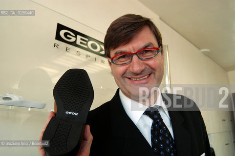 CROCETTA DEL MONTELLO (TREVISO) IL PRESIDENTE DELLA FABBRICA DI SCARPE GEOX MARIO MORETTI POLEGATO PRESIDENT OF SHOES FACTORY GEOX ©Graziano Arici/Rosebud2 SCARPA INDUSTRIALE ECONOMIA