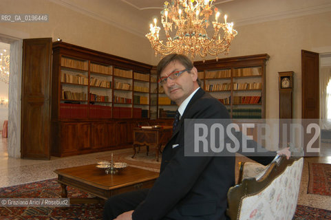 CROCETTA DEL MONTELLO (TREVISO) IL PRESIDENTE DELLA FABBRICA DI SCARPE GEOX MARIO MORETTI POLEGATO A CASA IN VILLA SANDI PRESIDENT OF SHOES FACTORY GEOX HOME ©Graziano Arici/Rosebud2 SCARPA INDUSTRIALE ECONOMIA