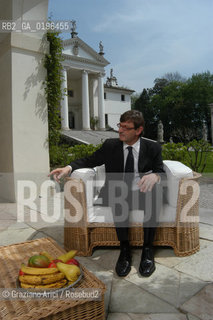 CROCETTA DEL MONTELLO (TREVISO) IL PRESIDENTE DELLA FABBRICA DI SCARPE GEOX MARIO MORETTI POLEGATO A CASA IN VILLA SANDI PRESIDENT OF SHOES FACTORY GEOX HOME ©Graziano Arici/Rosebud2 SCARPA INDUSTRIALE ECONOMIA