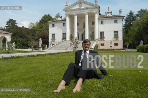 CROCETTA DEL MONTELLO (TREVISO) IL PRESIDENTE DELLA FABBRICA DI SCARPE GEOX MARIO MORETTI POLEGATO A CASA IN VILLA SANDI PRESIDENT OF SHOES FACTORY GEOX HOME ©Graziano Arici/Rosebud2 SCARPA INDUSTRIALE ECONOMIA