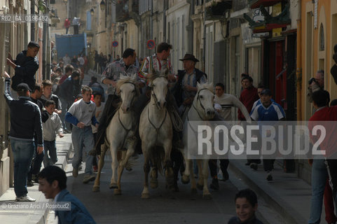 ARLES (PROVENCE, FRANCE) APRILE 2004 LA FERIA DI PASQUA  ABRIVADO ©Graziano Arici/Rosebud2 CORRIDA TORO TORERO