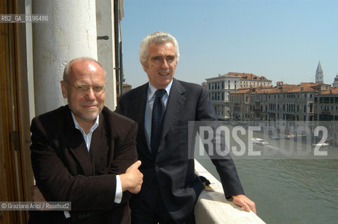 VENEZIA 28/04/04 - IL PRESIDENTE DELLA BIENNALE DAVIDE CROFF CON IL DIRETTORE DELLA MOSTRA INTERNAZIONALE DARTE CINEMATOGRAFICA DELLA BIENNALE MARCO MULLER ©Graziano Arici/Rosebud2 CINEMA CRITICO PRODUTTORE