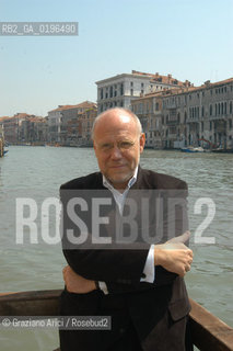 VENEZIA 28/04/04 - IL DIRETTORE DELLA MOSTRA INTERNAZIONALE DARTE CINEMATOGRAFICA DELLA BIENNALE MARCO MULLER ©Graziano Arici/Rosebud2 CINEMA CRITICO PRODUTTORE