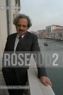 VENEZIA 1 APRILE 2004 IL DIRETTORE DEL SETTORE MUSICA DELLA BIENNALE GIORGIO BATTISTELLI ©Graziano Arici/Rosebud2 COMPOSITORE MUSICA CONTEMPORANEA