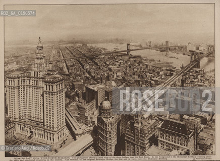 NEW YORK - USA - 1905 (?) LOOKING EAST FROOM WOOLWORTH BUILDING, A GOOD VIEW OF THE THREE BRIDGES OVER THE EAST RIVER ©Graziano Arici/Rosebud2