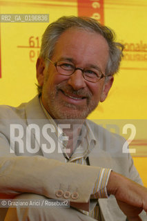 01_09_04 VENICE - 61¡ FILM FESTIVAL -.FILM THE TERMINAL .STEVEN SPIELBERG (DIRECTOR) .©Graziano Arici/Rosebud2 CINEMA