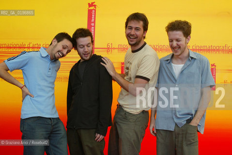 02_09_04 VENICE - 61¡ FILM FESTIVAL - FILM EL AMOR - PRIMERA PARTE. L to R ALL DIRECTORS ALEJANDRO FADEL, MARTIN MAUREGUI, SANTIAGO MITRE, JUAN SCHNITMAN.. ©Graziano Arici/Rosebud2 CINEMA