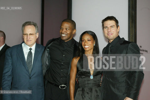 03_09_04 VENICE - 61¡ FILM FESTIVAL - FILM COLLATERAL. L to R THE DIRECTOR MICHAEL MANN, THE ACTOR JAMIE FOXX, THE ACTRESS JADA PINKETT SMITH AND THE ACTOR TOM CRUISE.©Graziano Arici/Rosebud2 CINEMA