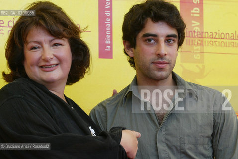 04_09_04 VENICE - 61¡ FILM FESTIVAL - FILM THE HAMBURG CELL.  THE DIRECTOR ANTONIA BIRD AND THE ACTOR KARIM SALAH.©Graziano Arici/Rosebud2 CINEMA