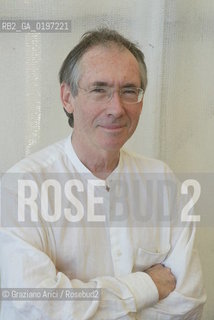 07_09_04 VENICE 61¡ FILM FESTIVAL - FILM ENDURING LOVE. THE WRITER IAN MCEWAN.©Graziano Arici/Rosebud2 CINEMA