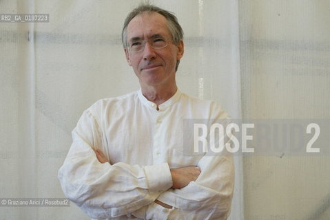 07_09_04 VENICE 61¡ FILM FESTIVAL - FILM ENDURING LOVE. THE WRITER IAN MCEWAN.©Graziano Arici/Rosebud2 CINEMA