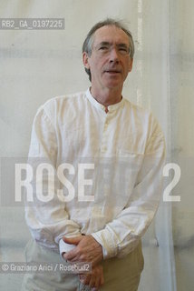 07_09_04 VENICE 61¡ FILM FESTIVAL - FILM ENDURING LOVE. THE WRITER IAN MCEWAN.©Graziano Arici/Rosebud2 CINEMA