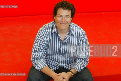 08_09_04 VENICE 61¡ FILM FESTIVAL - FILM A HOME AT AT THE END OF THE WORLD. THE DIRECTOR MICHAEL MAYER.©Graziano Arici/Rosebud2 CINEMA