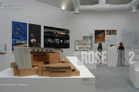 VENEZIA 09/09/04   - 9¡ MOSTRA INTERNAZIONALE DI ARCHITETTURA - BIENNALE ARCHITETTURA :  PADIGLIONE ITALIA  ©Graziano Arici/Rosebud2