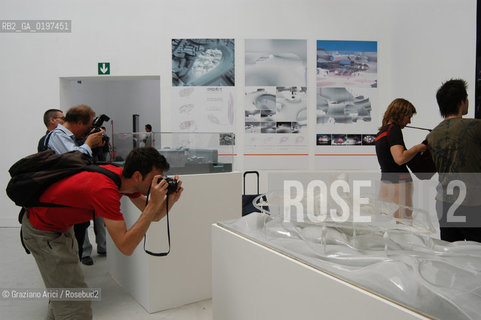 VENEZIA 09/09/04   - 9¡ MOSTRA INTERNAZIONALE DI ARCHITETTURA - BIENNALE ARCHITETTURA :  PADIGLIONE ITALIA : HERNAN  DIAZ-ALONSO-XEFIROTARCH>MULTIPURPOSE ARENA PARK ©Graziano Arici/Rosebud2
