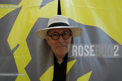 VENEZIA 09/09/04   - 9¡ MOSTRA INTERNAZIONALE DI ARCHITETTURA - BIENNALE ARCHITETTURA :  PADIGLIONE GRAN BRETAGNA LARCHITETTO INGLESE PEETER COOK. ©Graziano Arici/Rosebud2