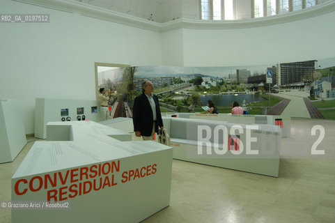 VENEZIA 09/09/04   - 9¡ MOSTRA INTERNAZIONALE DI ARCHITETTURA - BIENNALE ARCHITETTURA :  PADIGLIONE GERMANIA ©Graziano Arici/Rosebud2