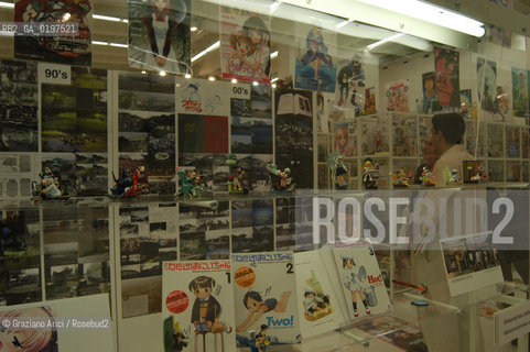 VENEZIA 09/09/04   - 9¡ MOSTRA INTERNAZIONALE DI ARCHITETTURA - BIENNALE ARCHITETTURA :  PADIGLIONE GIAPPONE ©Graziano Arici/Rosebud2