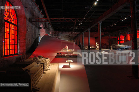 VENEZIA 09/09/04   - 9¡ MOSTRA INTERNAZIONALE DI ARCHITETTURA - BIENNALE ARCHITETTURA :  PROGETTI ESPOSI ALLE ARTIGLIERIE  ©Graziano Arici/Rosebud2 ARSENALE