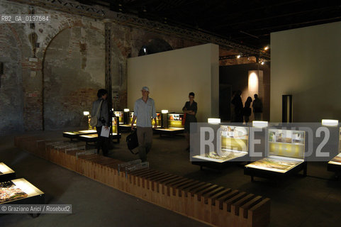 VENEZIA 09/09/04   - 9¡ MOSTRA INTERNAZIONALE DI ARCHITETTURA - BIENNALE ARCHITETTURA : NUOVA ARCHITETTURA SCOZZESE