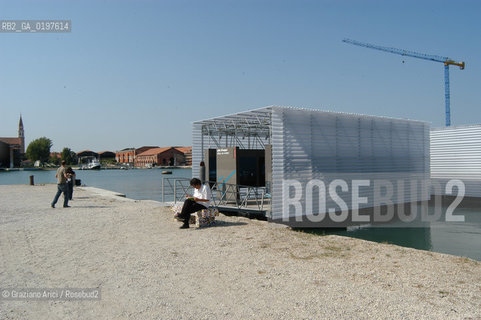 VENEZIA 09/09/04   - 9¡ MOSTRA INTERNAZIONALE DI ARCHITETTURA - BIENNALE ARCHITETTURA :  PADIGLIONE DELLE CITTA DACQUA  ©Graziano Arici/Rosebud2 ARSENALE