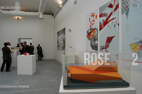 VENEZIA 09/09/04   - 9¡ MOSTRA INTERNAZIONALE DI ARCHITETTURA - BIENNALE ARCHITETTURA : UN STUDIO LELYSTAD THEATRE ©Graziano Arici/Rosebud2  ARSENALE
