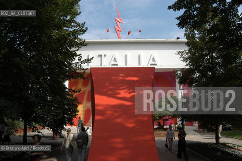 VENEZIA 09/09/04   - 9¡ MOSTRA INTERNAZIONALE DI ARCHITETTURA - BIENNALE ARCHITETTURA :  PADIGLIONE ITALIA ©Graziano Arici/Rosebud2