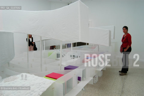 VENEZIA 09/09/04   - 9¡ MOSTRA INTERNAZIONALE DI ARCHITETTURA - BIENNALE ARCHITETTURA : PADIGLIONE USA - GEORGE YU - SHOP LIFT ©Graziano Arici/Rosebud2 