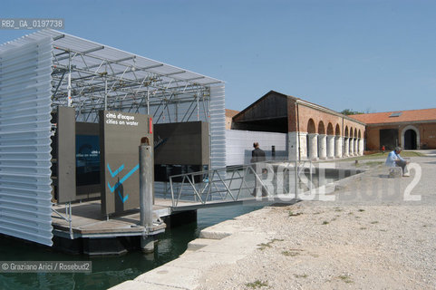 VENEZIA 09/09/04   - 9¡ MOSTRA INTERNAZIONALE DI ARCHITETTURA - BIENNALE ARCHITETTURA : IL PADIGLIONE DI CITTA DACQUA ©Graziano Arici/Rosebud2  ARSENALE