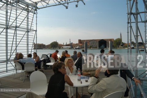 VENEZIA 09/09/04   - 9¡ MOSTRA INTERNAZIONALE DI ARCHITETTURA - BIENNALE ARCHITETTURA : IL PADIGLIONE DI CITTA DACQUA ©Graziano Arici/Rosebud2  ARSENALE